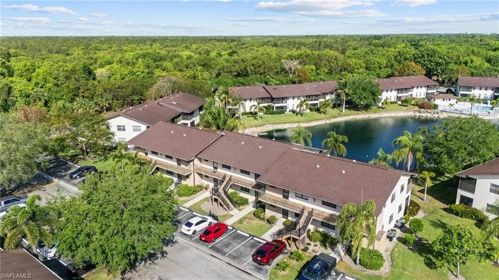 5323 Treetops Dr T203, Naples, FL 34113-38