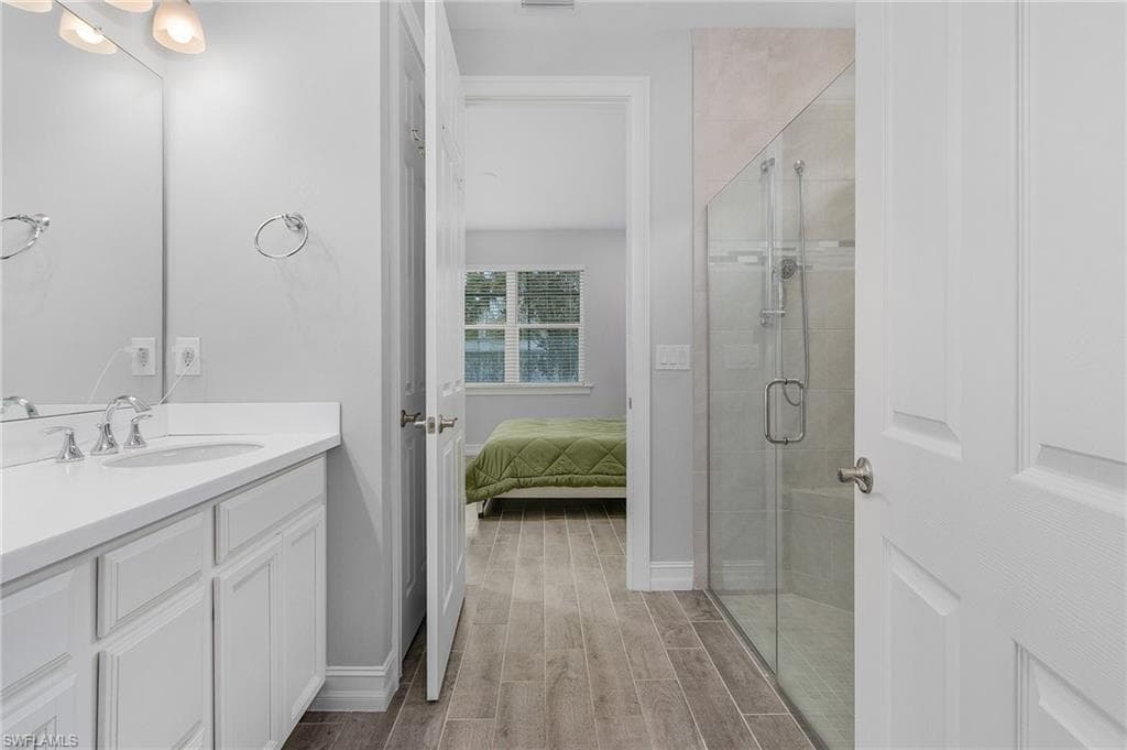 28367 Captiva Shell Loop, Bonita Springs, FL 34135-15