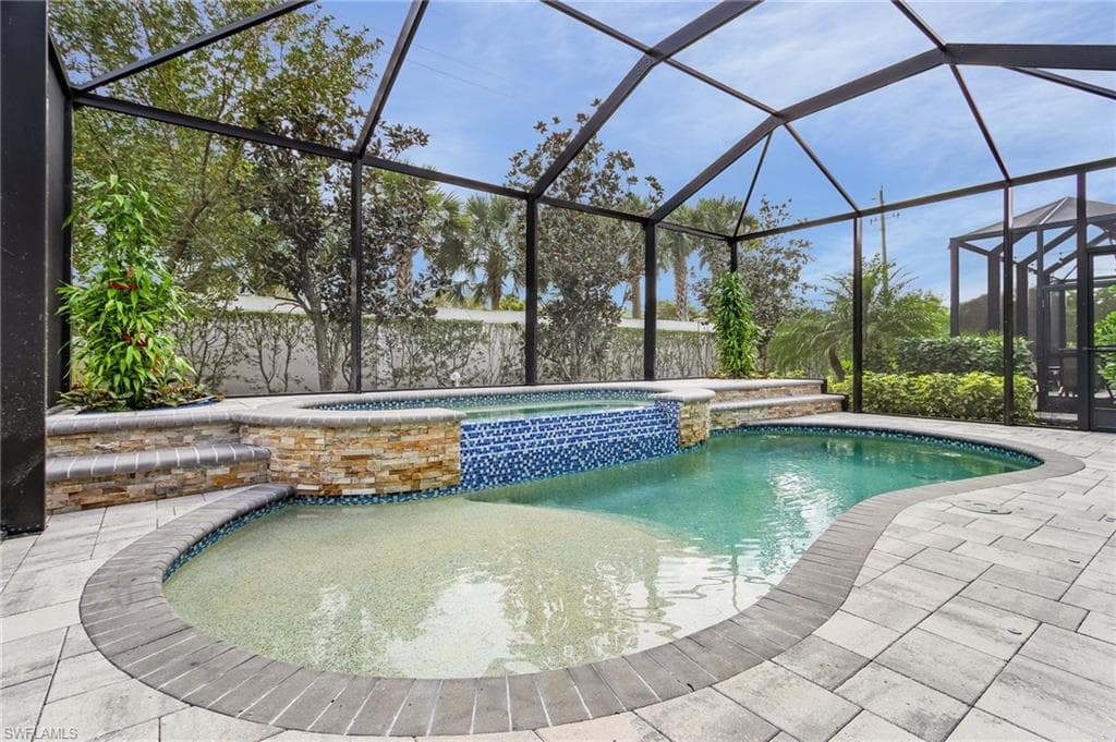 28367 Captiva Shell Loop, Bonita Springs, FL 34135-3