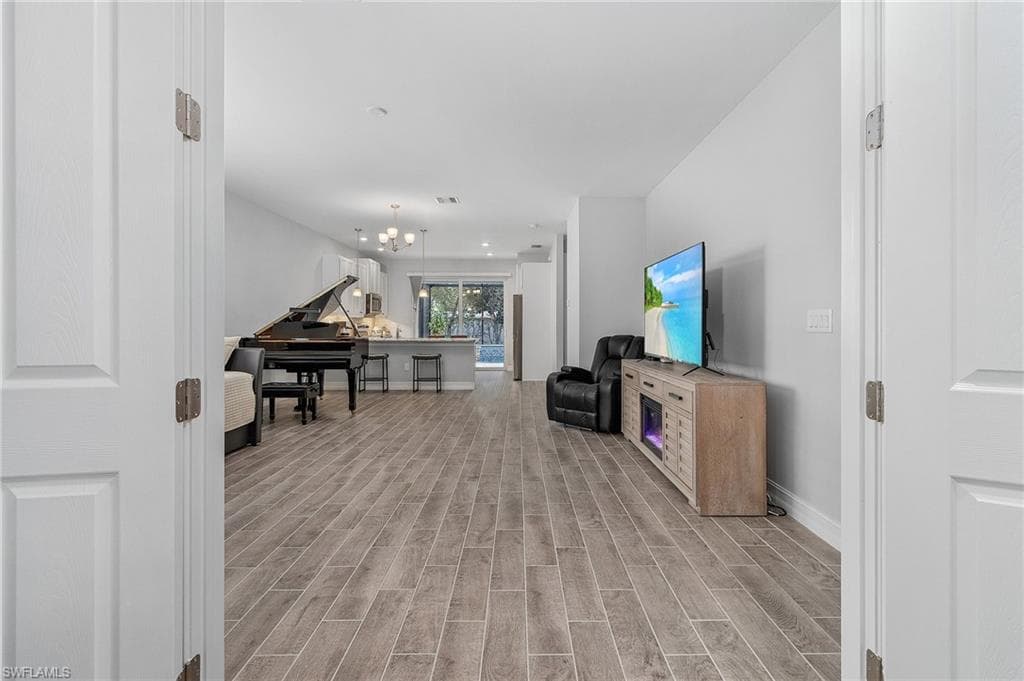 28367 Captiva Shell Loop, Bonita Springs, FL 34135-8