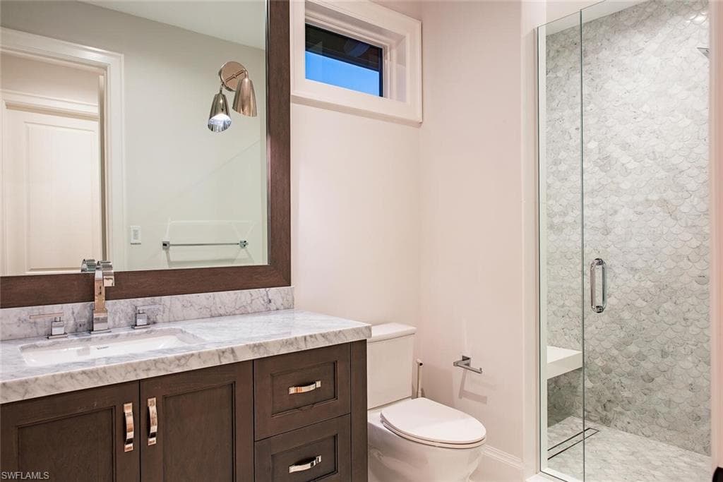 3525 Fort Charles Dr, Naples, FL 34102-25