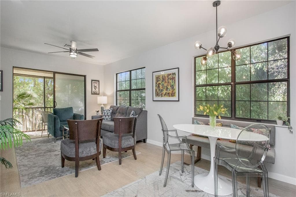 5238 Treetops Dr L201, Naples, FL 34113-7