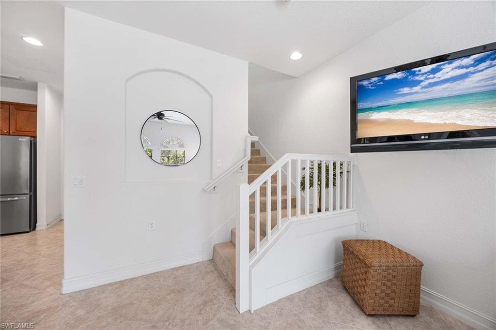 9134 Chula Vista St 125, Naples, FL 34113-11