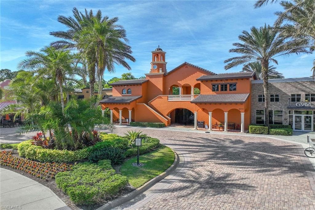 9134 Chula Vista St 125, Naples, FL 34113-29