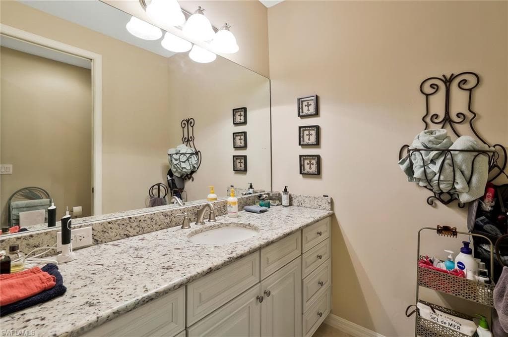 9054 Capistrano St N 4003, Naples, FL 34113-15