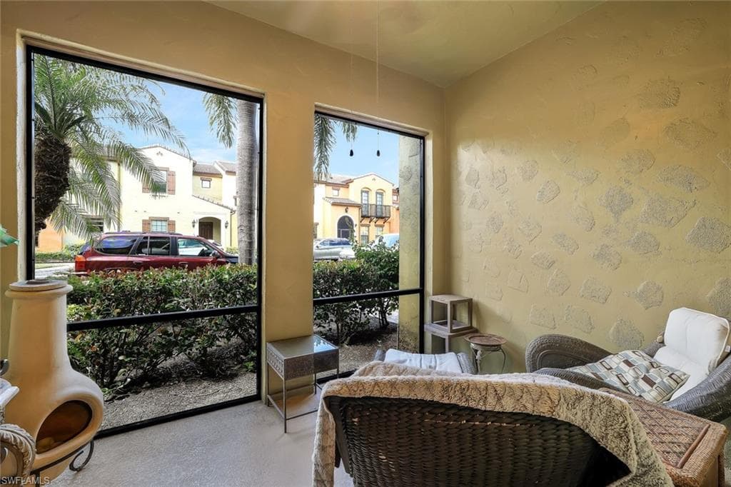 9054 Capistrano St N 4003, Naples, FL 34113-21