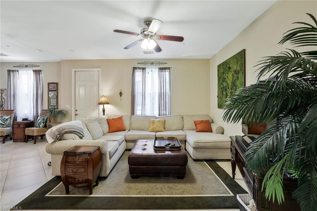 9054 Capistrano St N 4003, Naples, FL 34113-4