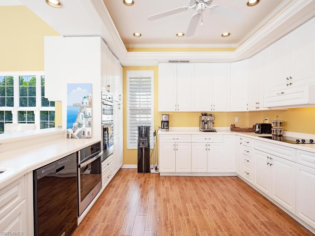 3175 Fort Charles Dr, Naples, FL 34102-13