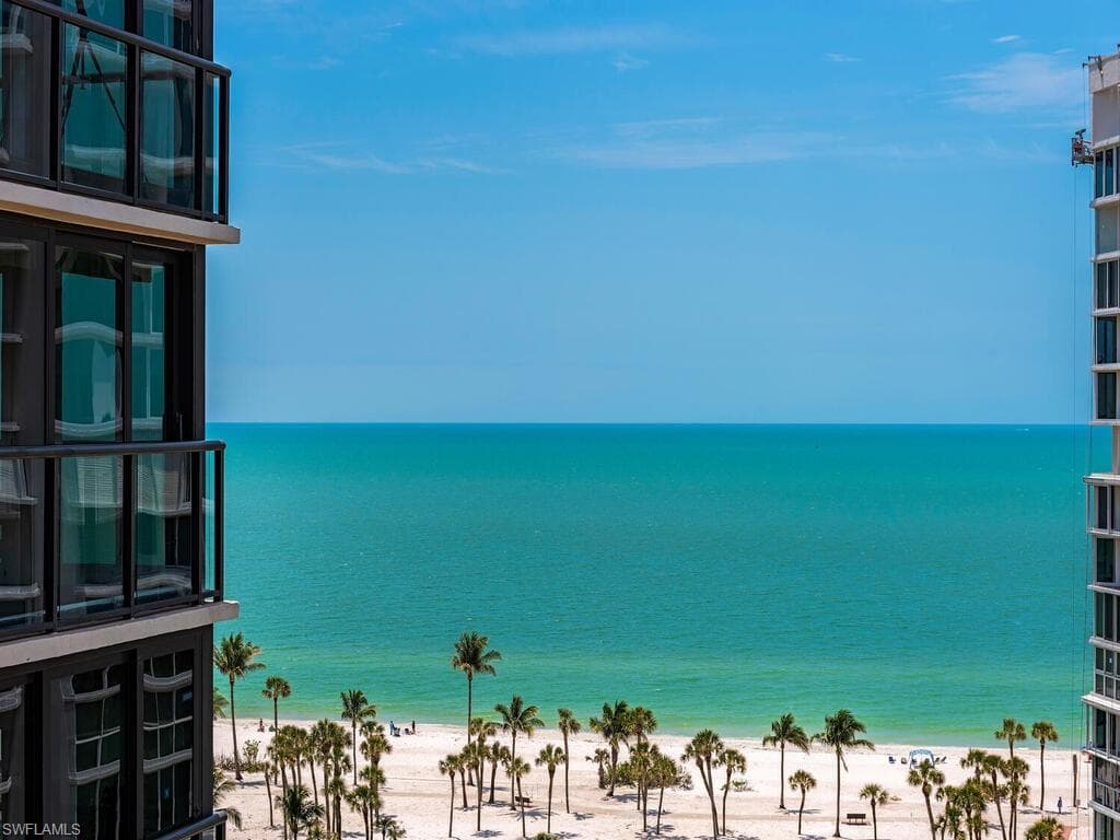 4031 Gulf Shore Blvd N Ph-2c, Naples, FL 34103-2