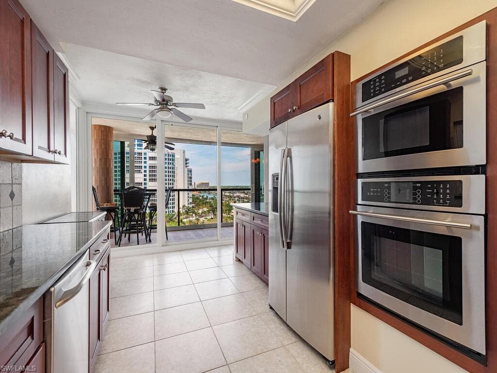 4031 Gulf Shore Blvd N Ph-2c, Naples, FL 34103-7