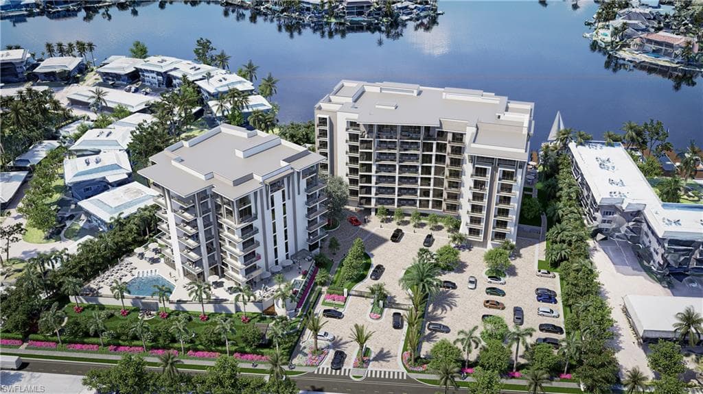 3300 Gulf Shore Blvd N 206, Naples, FL 34103-5