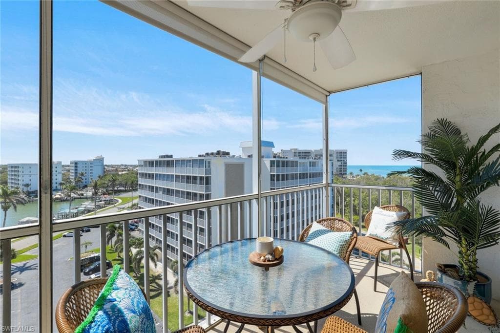 5 Bluebill Ave 812, Naples, FL 34108-18