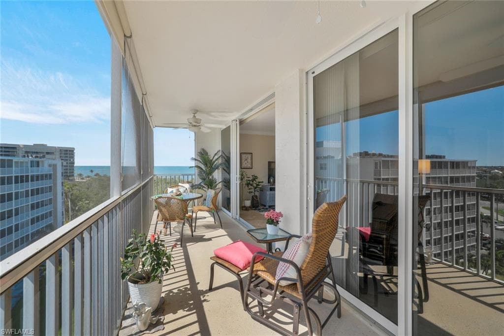 5 Bluebill Ave 812, Naples, FL 34108-20