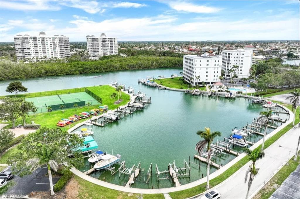 5 Bluebill Ave 812, Naples, FL 34108-32
