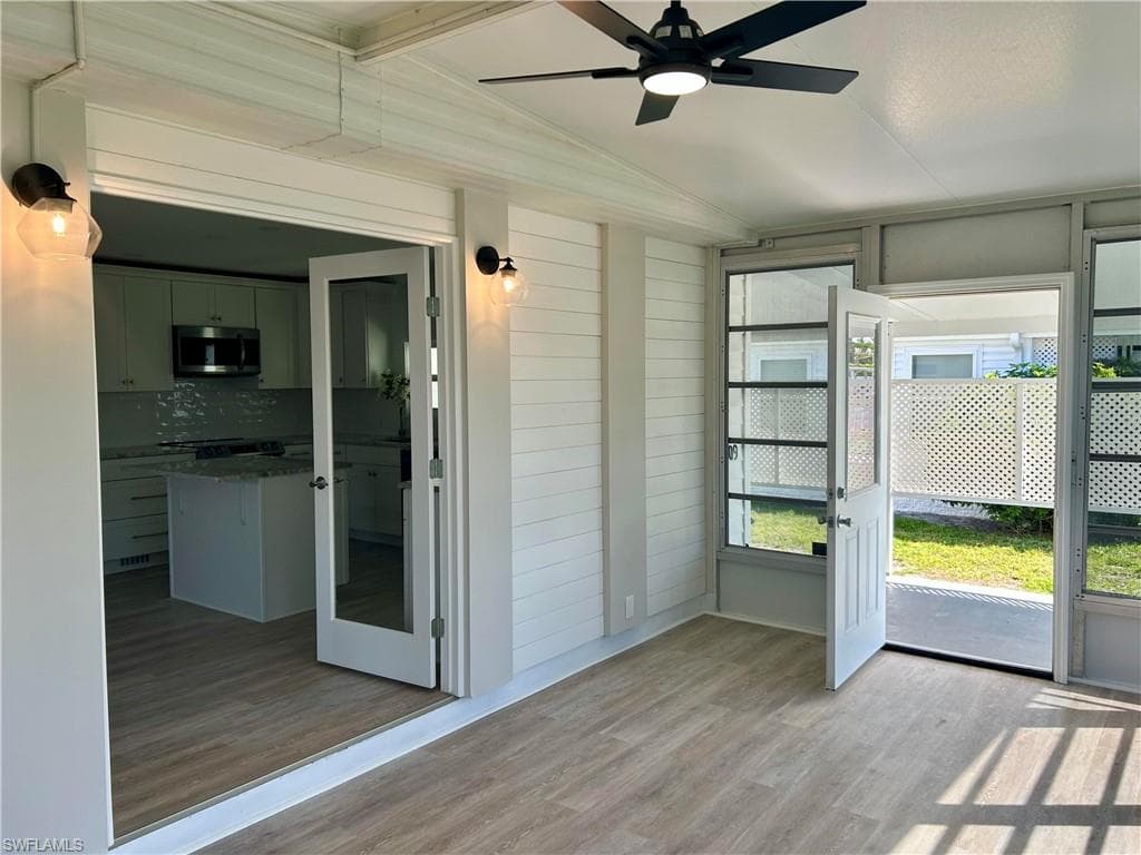 109 Pier A, Naples, FL 34112-25