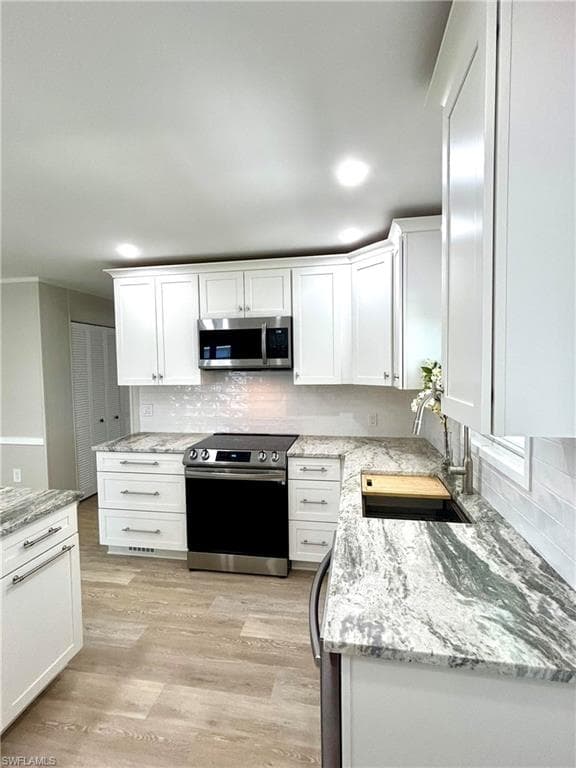 109 Pier A, Naples, FL 34112-3