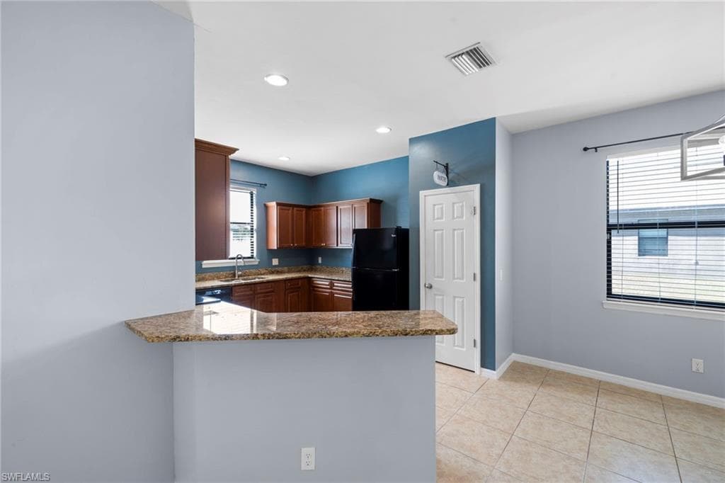 1322 22nd Ave, Cape Coral, FL 33991-19
