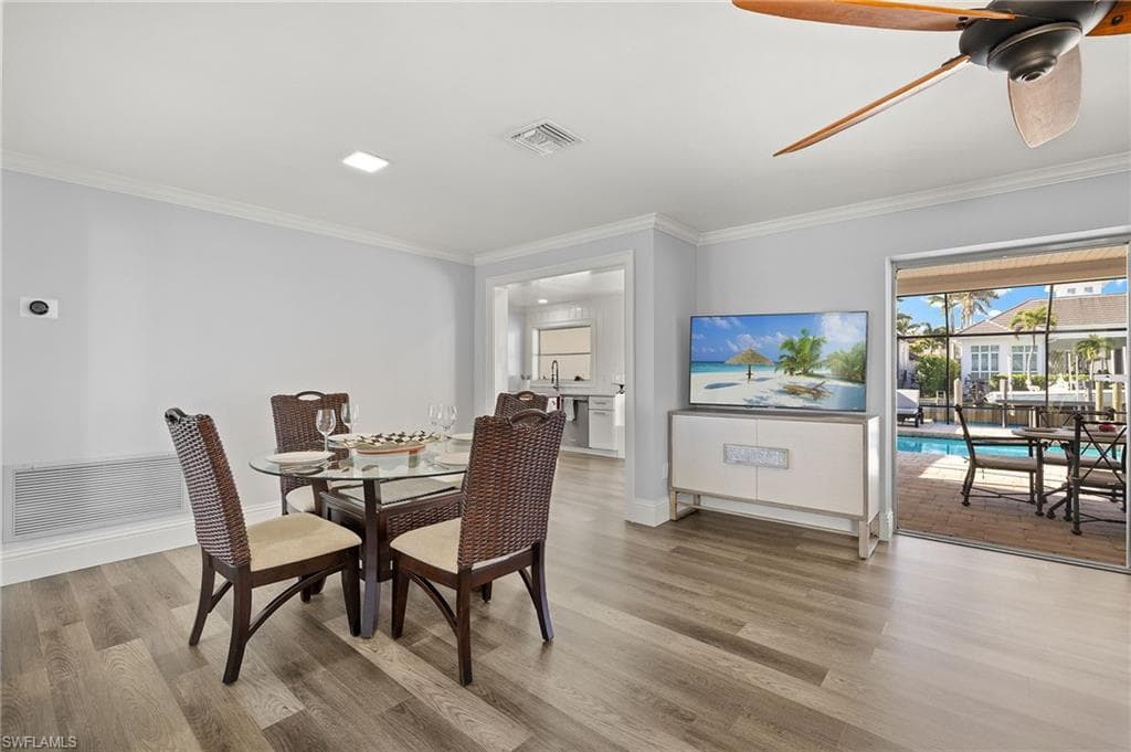 1400 Marlin Dr, Naples, FL 34102-11