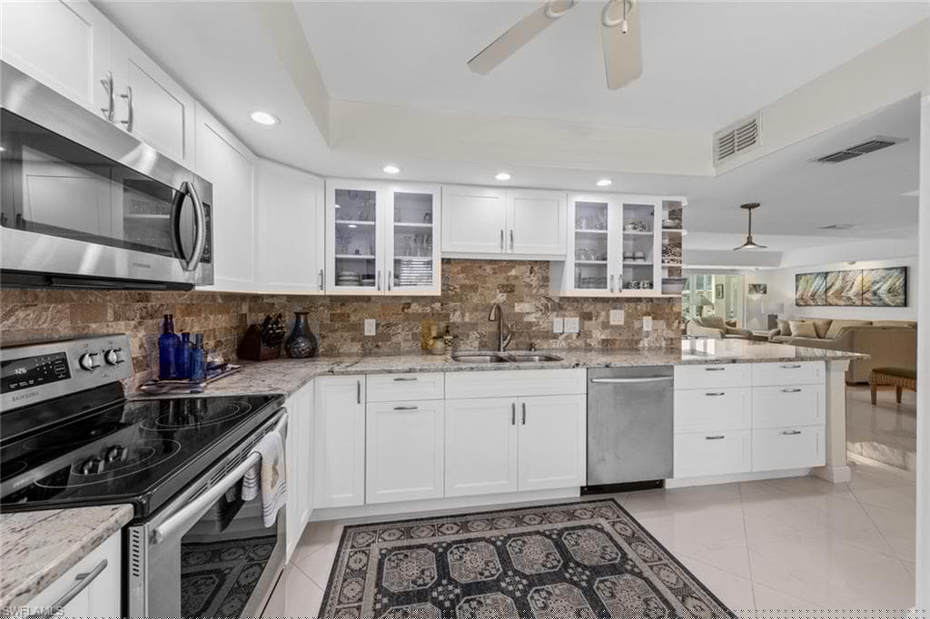 261 Quails Nest Rd 5, Naples, FL 34112-10