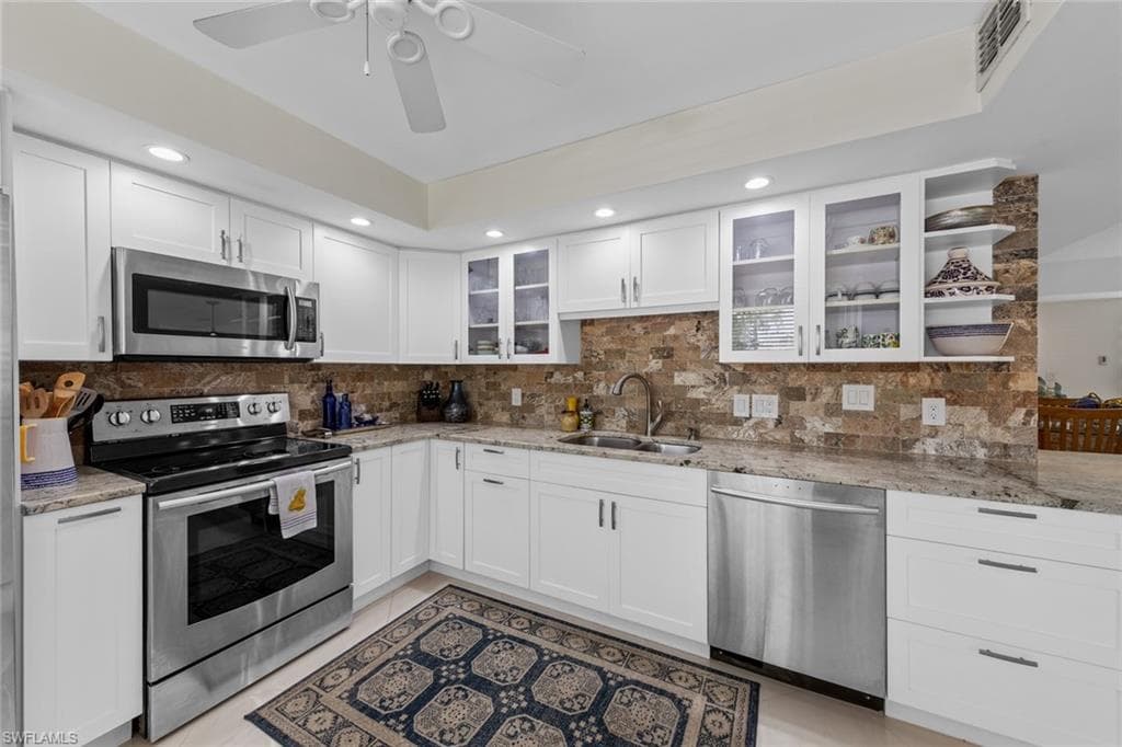261 Quails Nest Rd 5, Naples, FL 34112-12