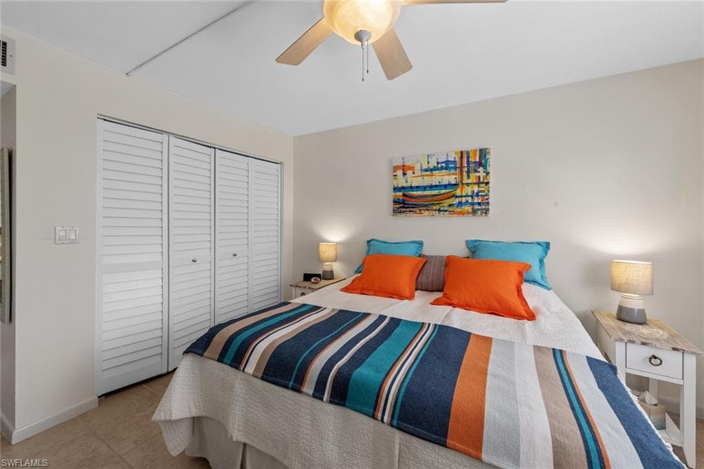 261 Quails Nest Rd 5, Naples, FL 34112-28