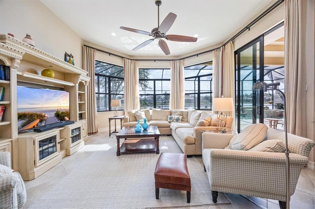 6504 Costa Cir, Naples, FL 34113-9