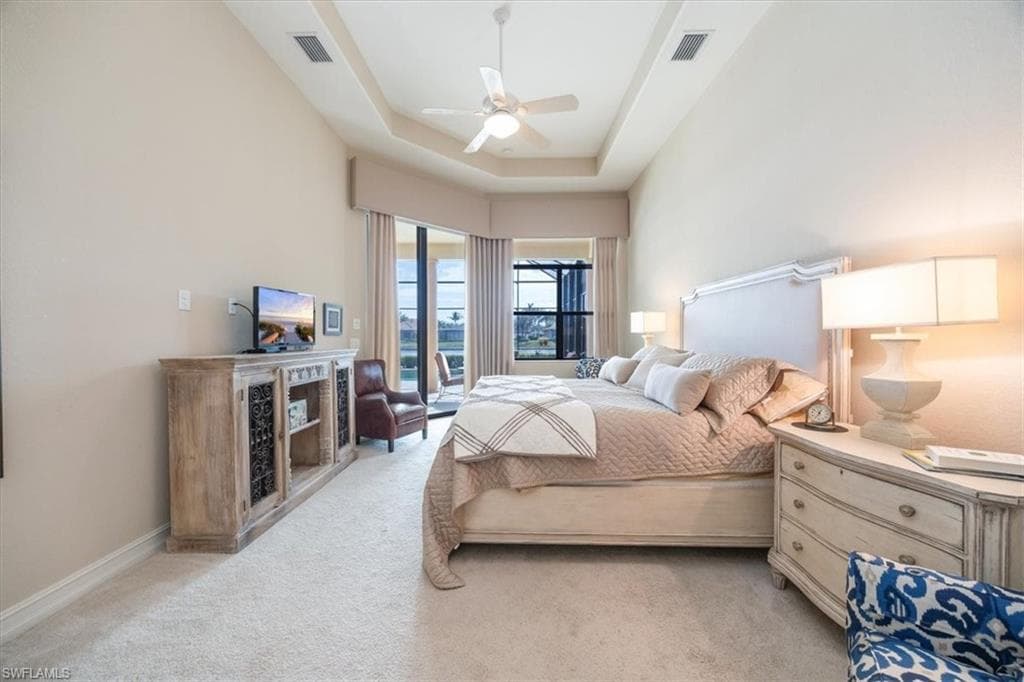 6504 Costa Cir, Naples, FL 34113-12