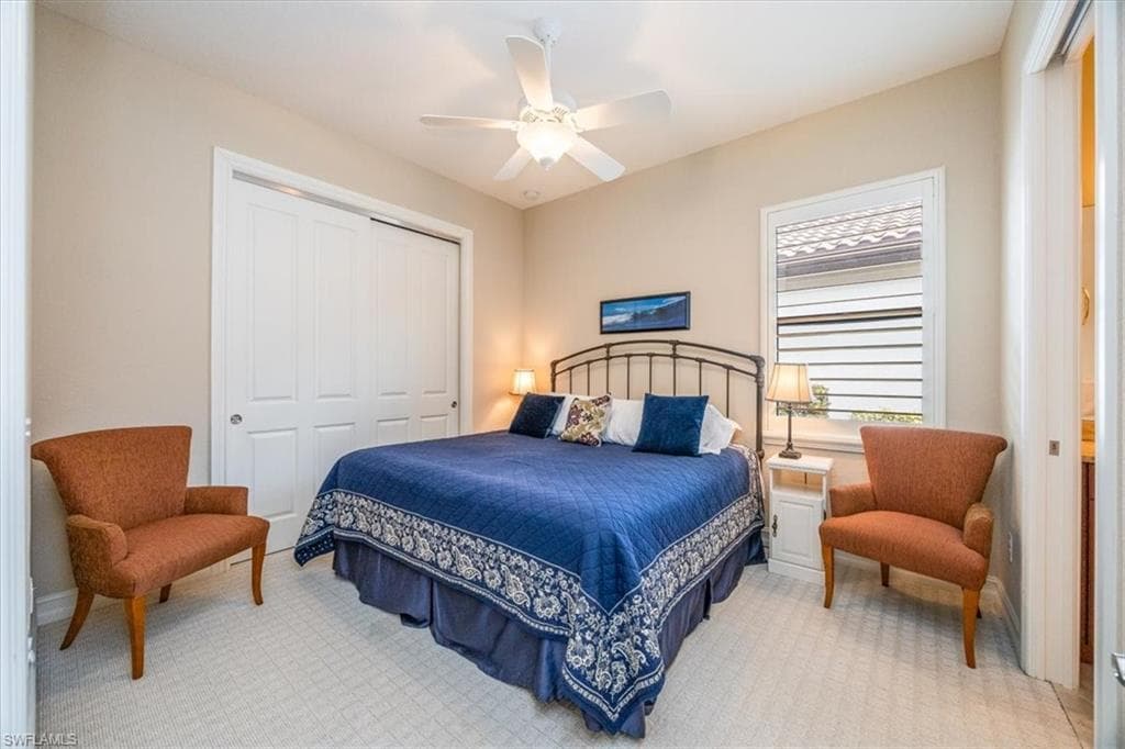 6504 Costa Cir, Naples, FL 34113-14