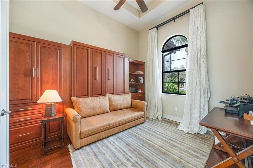 6504 Costa Cir, Naples, FL 34113-19