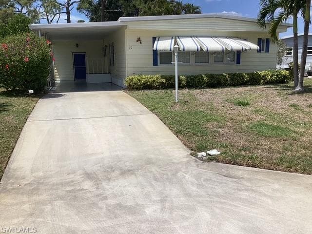 10 Le Mans Dr, Naples, FL 34112-9