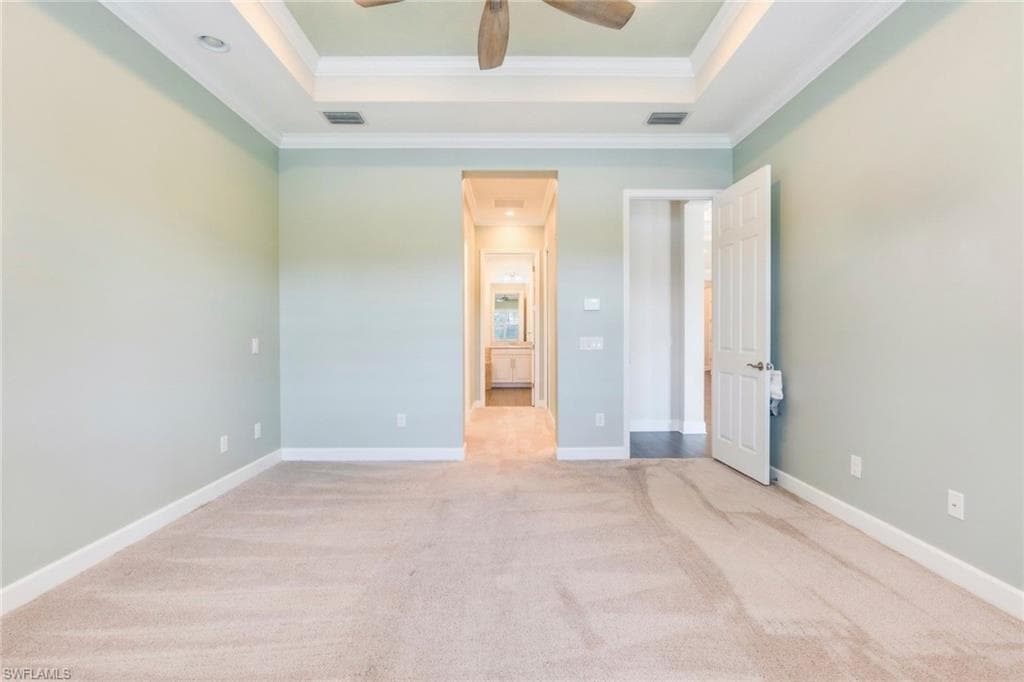9276 Isla Bella Cir, Bonita Springs, FL 34135-22
