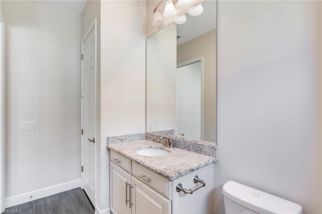 9276 Isla Bella Cir, Bonita Springs, FL 34135-31