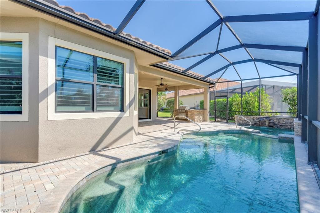 9276 Isla Bella Cir, Bonita Springs, FL 34135-35