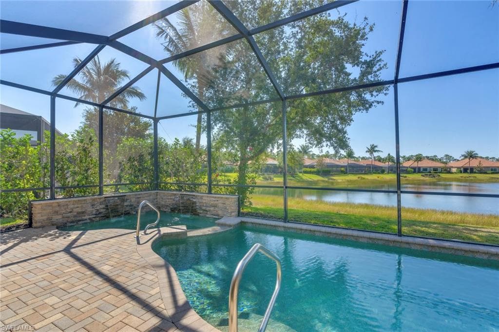 9276 Isla Bella Cir, Bonita Springs, FL 34135-37
