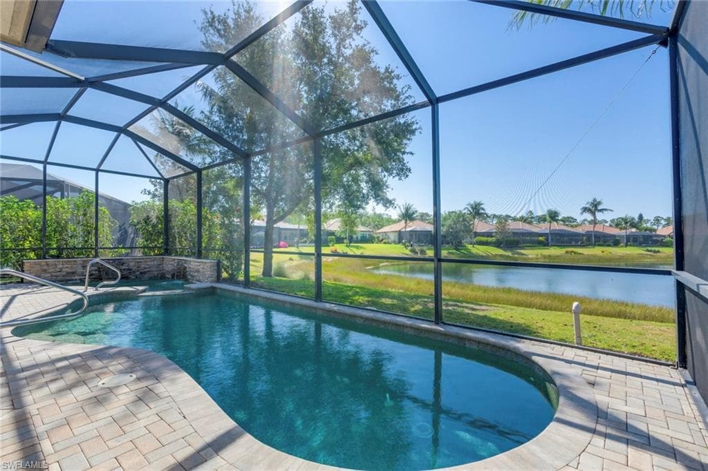 9276 Isla Bella Cir, Bonita Springs, FL 34135-38
