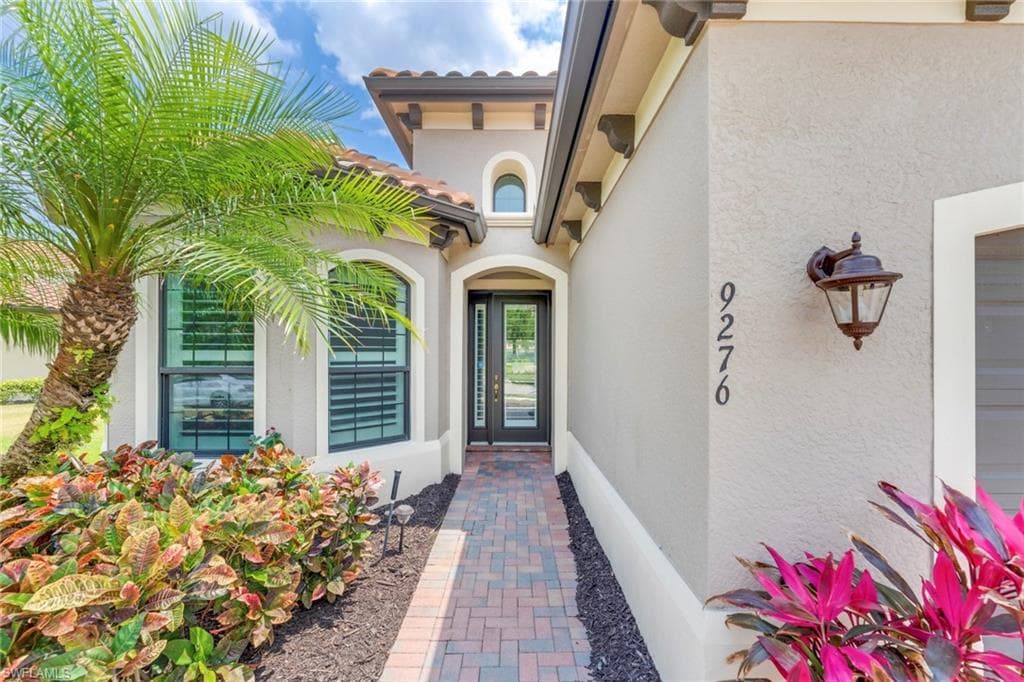 9276 Isla Bella Cir, Bonita Springs, FL 34135-43