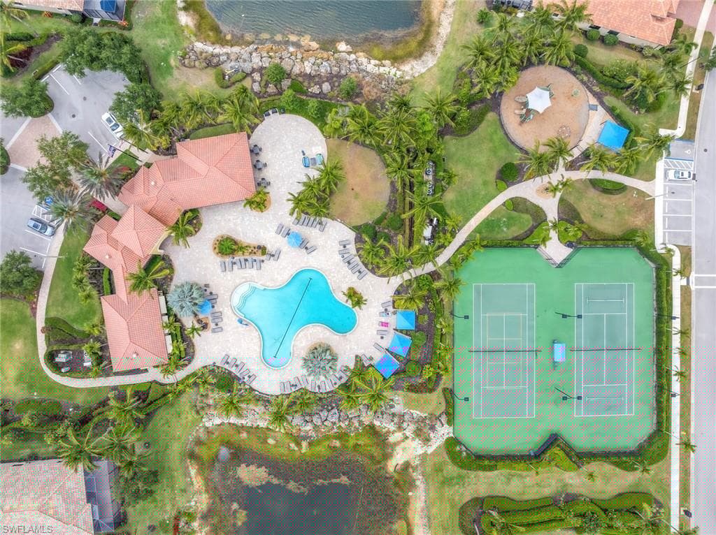 9276 Isla Bella Cir, Bonita Springs, FL 34135-49