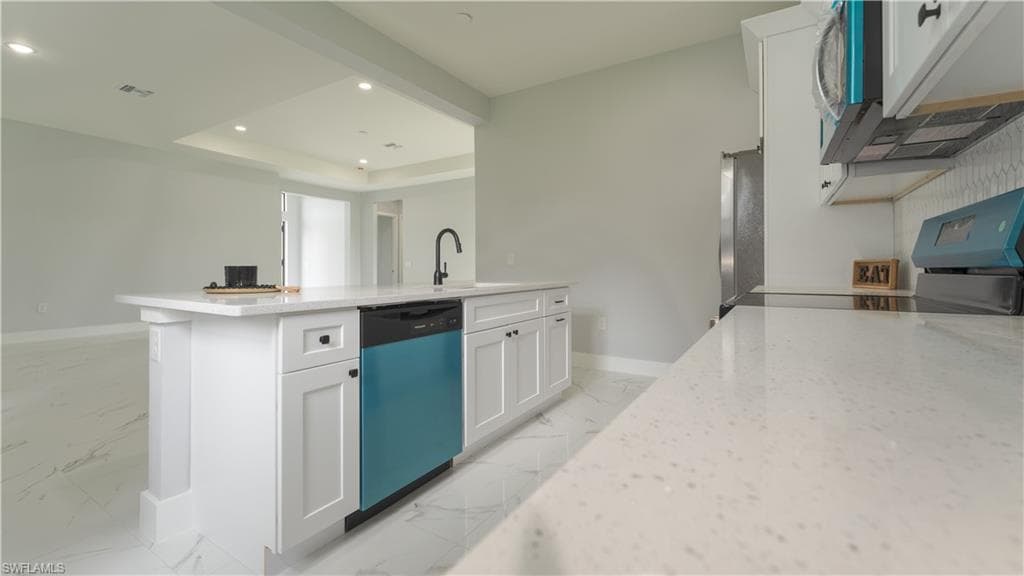 932 Maddock St E Maddock St E, Lehigh Acres, Fl 33974-4