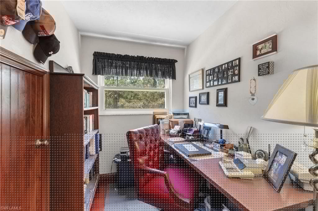 4925 Boxwood Way, Naples, FL 34116-14
