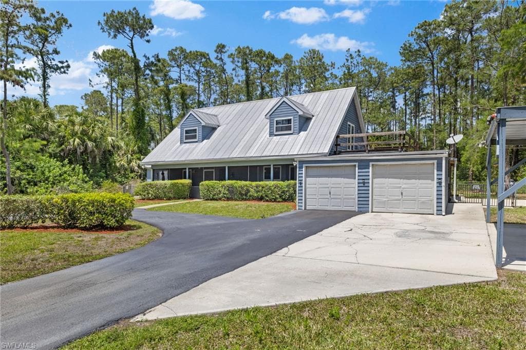 4925 Boxwood Way, Naples, FL 34116-1