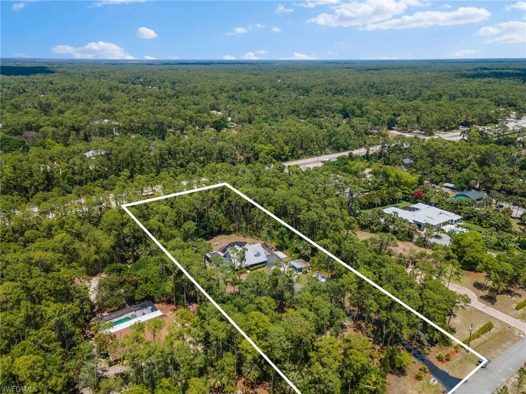 4925 Boxwood Way, Naples, FL 34116-47