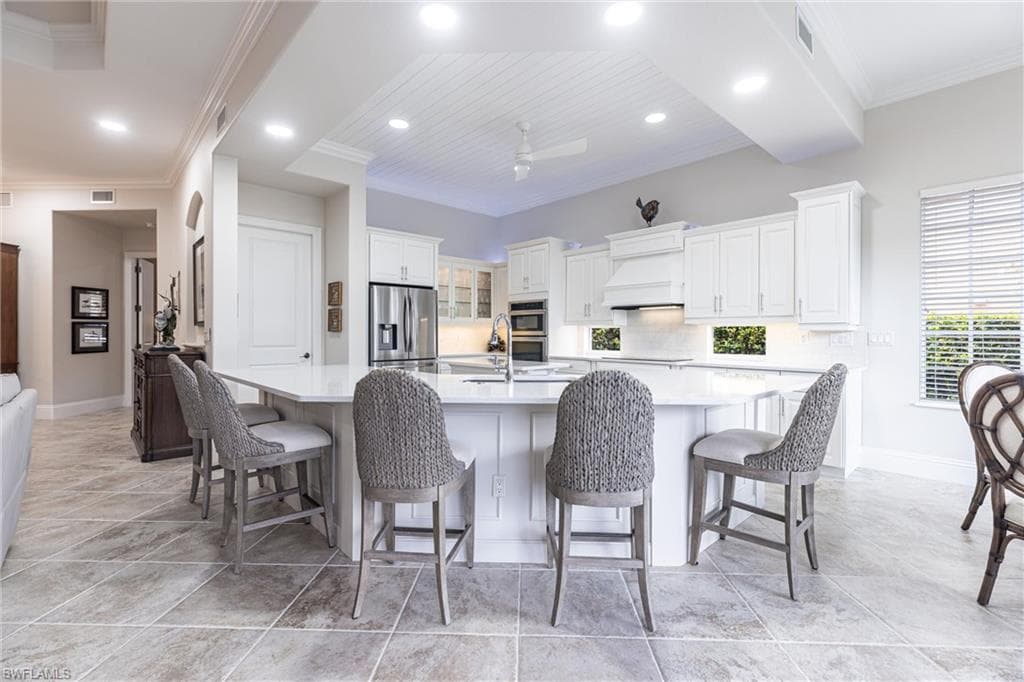 10740 Mirasol Dr 201, Miromar Lakes, FL 33913-8