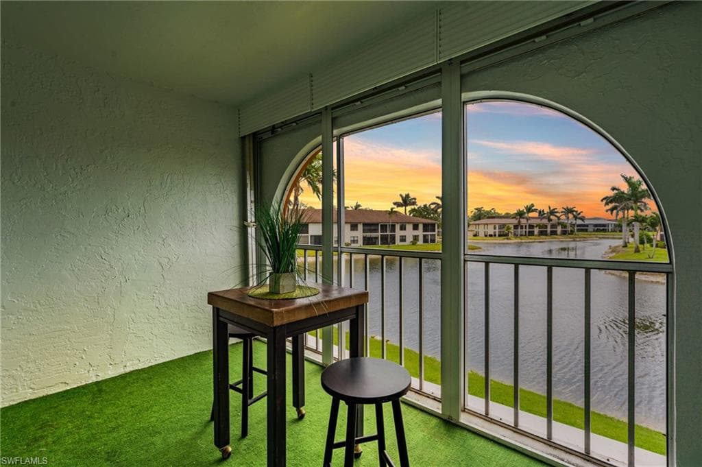 354 Charlemagne Blvd E204, Naples, FL 34112-25