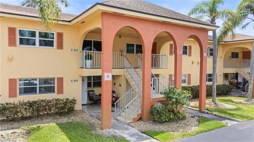 354 Charlemagne Blvd E204, Naples, FL 34112-26