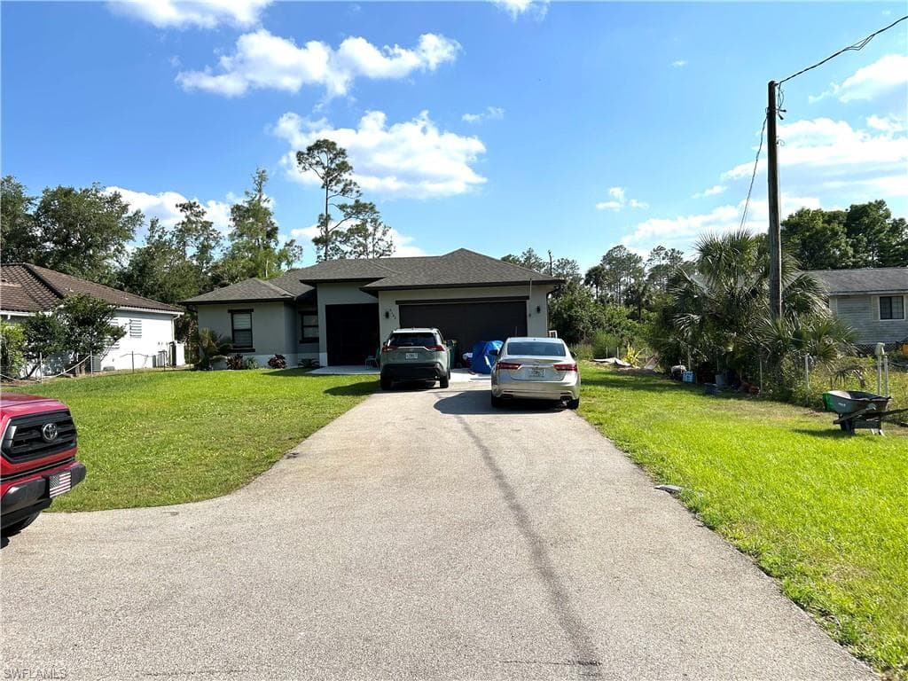 4122 14th Ave SE, Naples, FL 34117-1