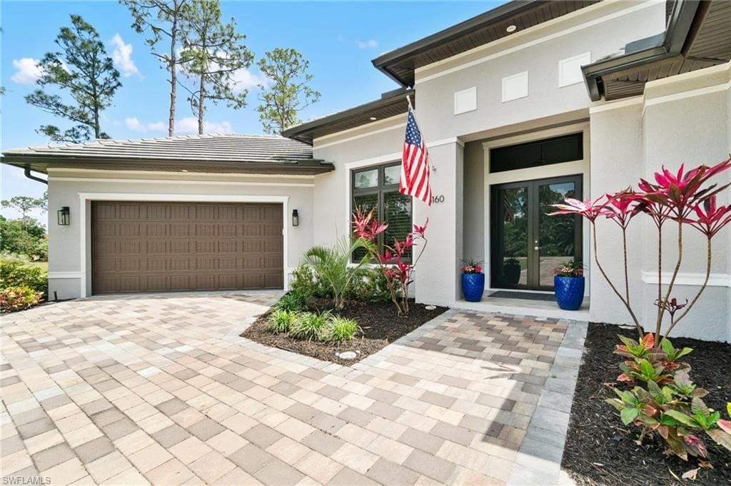 3160 Safe Harbor Dr, Naples, FL 34117-6