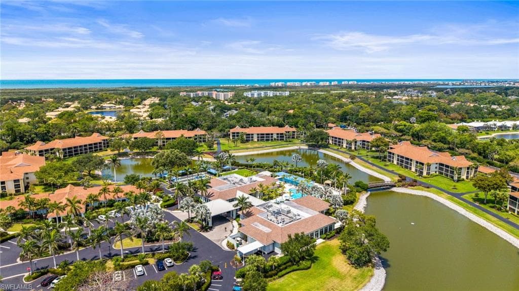 517 Lake Louise Cir 101, Naples, FL 34110-47