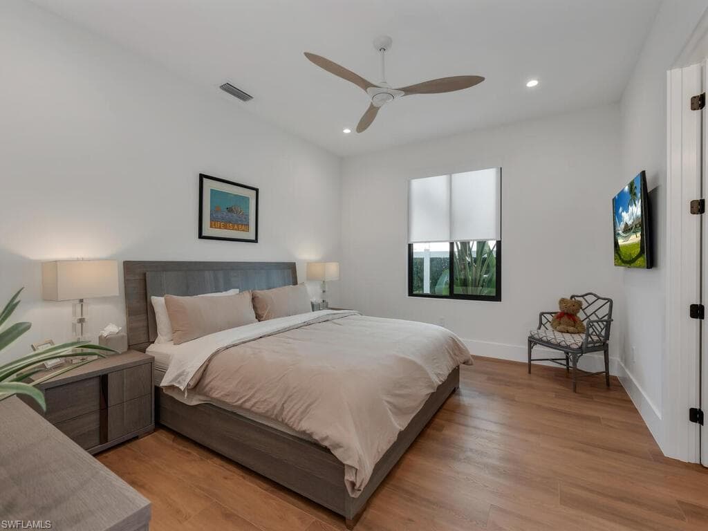 1251 Creech Rd, Naples, FL 34103-25