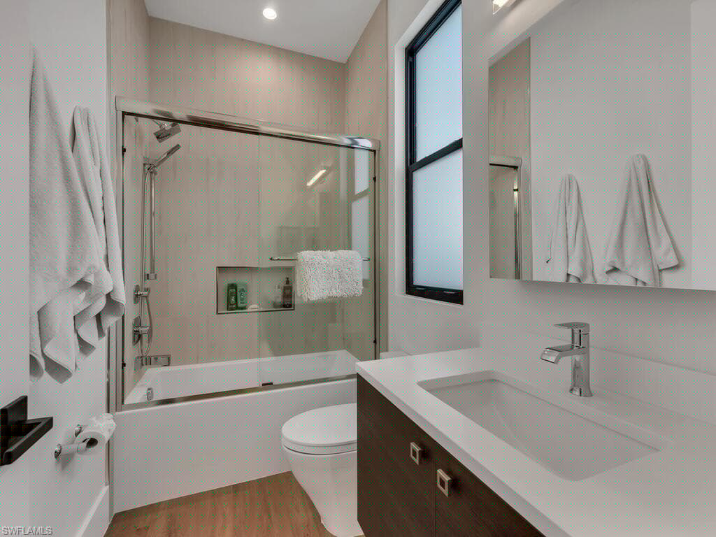 1251 Creech Rd, Naples, FL 34103-28