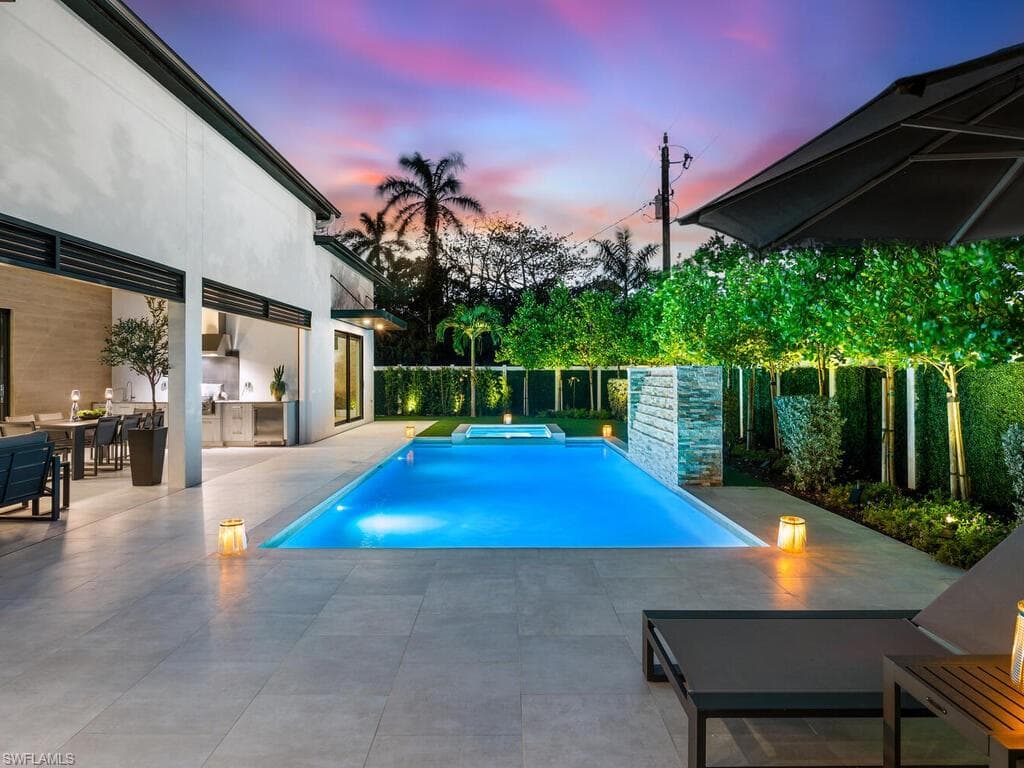 1251 Creech Rd, Naples, FL 34103-43
